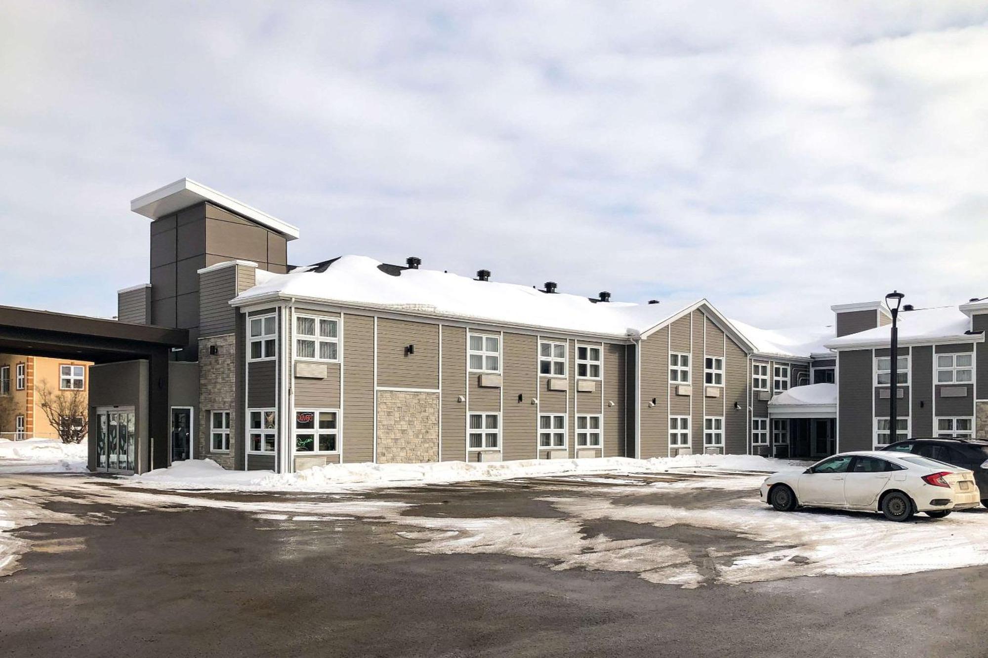 Sleep Inn & Suites Quebec City East Saint-Jean-de-Boischâtel Exteriér fotografie